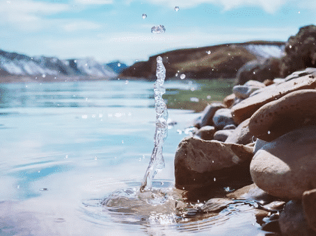 Чиста вода та її різновиди. Як вибрати чисту питну воду?